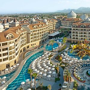 Kirman Belazur Resort & Spa